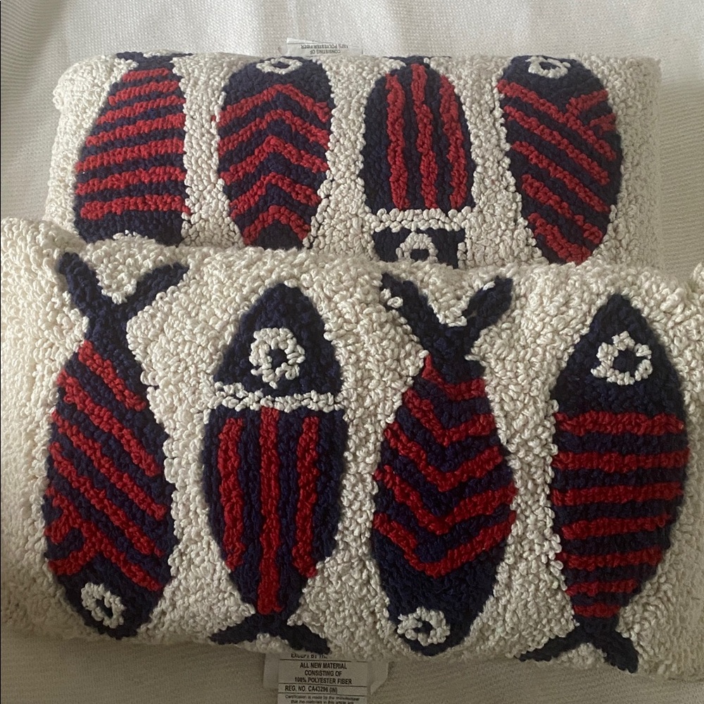 Threshold pillows